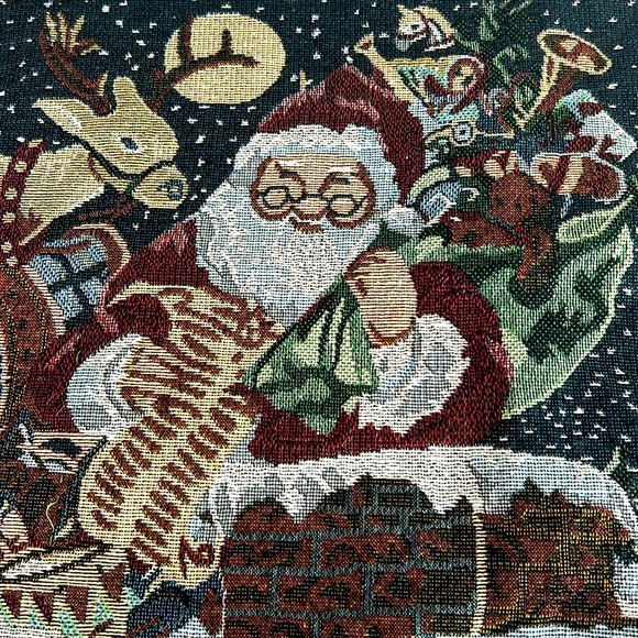 Vintage Christmas Scenes Tapestry Set Of 3 Pillow Covers With Concealed Zippers - Picture 7 of 15